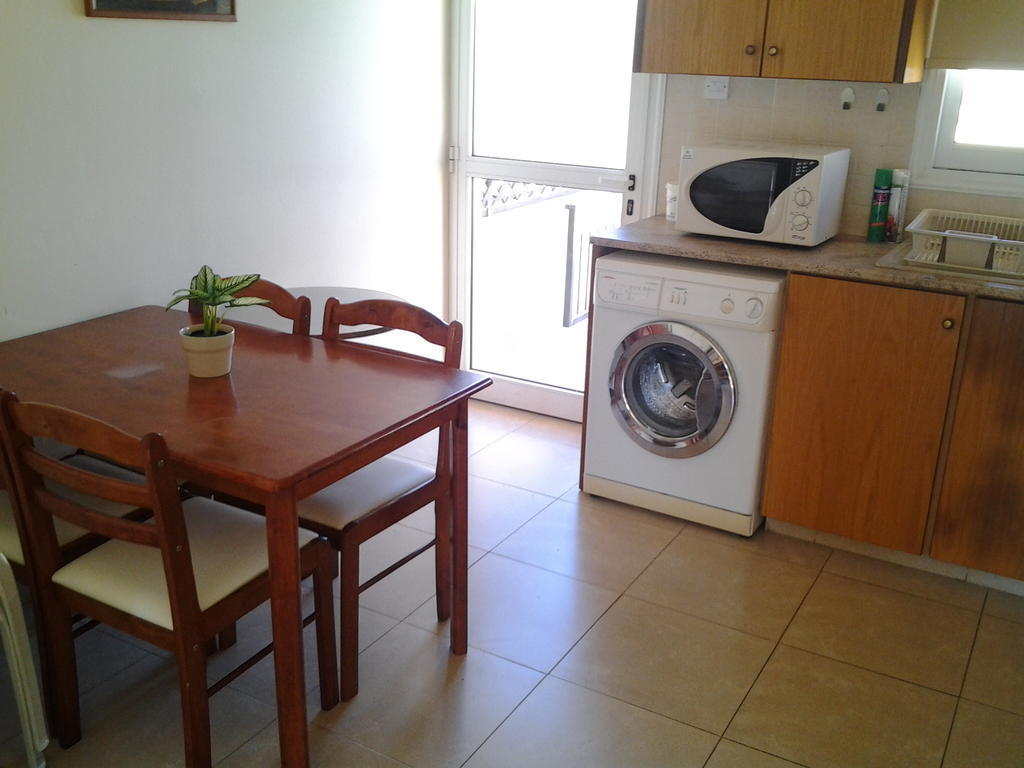 Savva Complex Appartement Larnaca Buitenkant foto